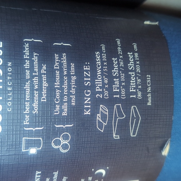 King Gap Duvet with two sets of king Cozy House sheets NWT - Picture 7 of 7